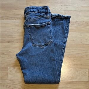 Good American Good Legs Straight Jeans 2/26